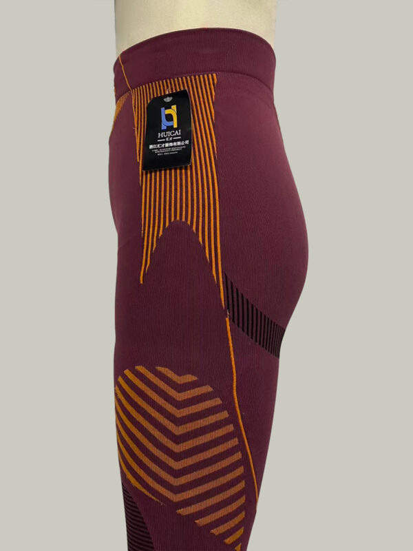 FC881 - Image 6