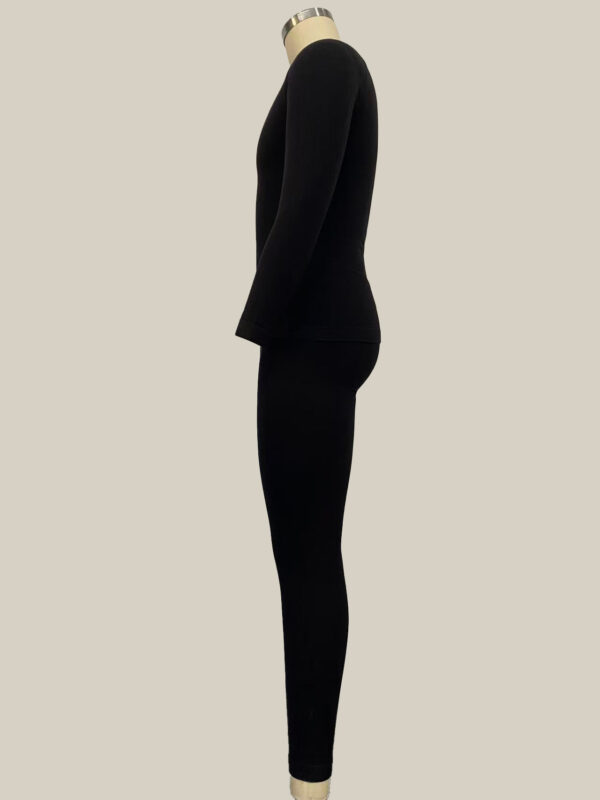 RO826 - Image 2